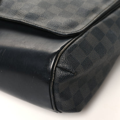 Louis Vuitton Damier Graphite Skyline Messenger PM 9 of 12