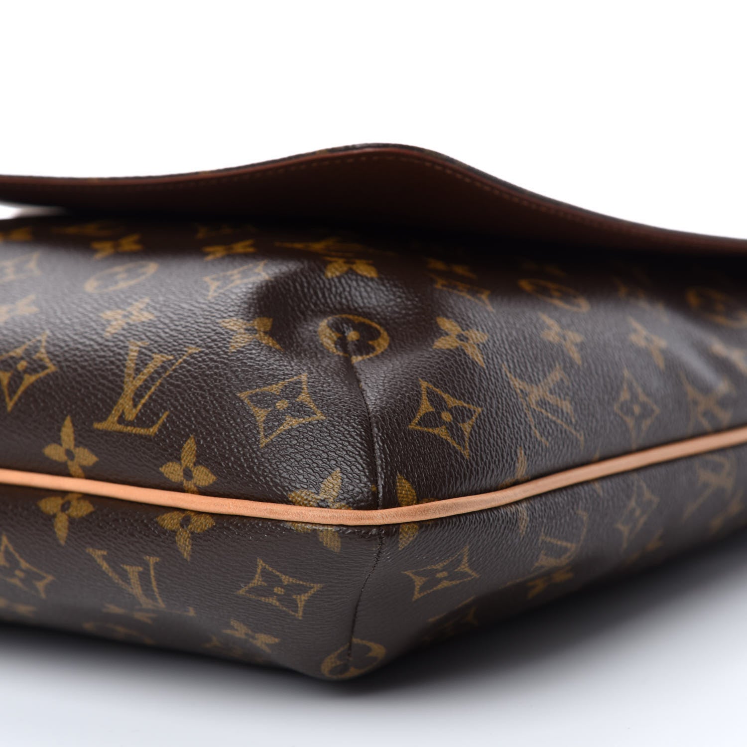 Louis Vuitton Monogram Musette GM 7 of 10