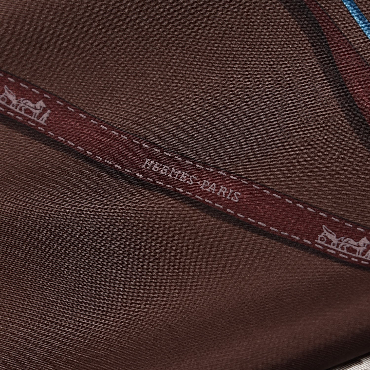 Hermes Silk Attrape Tes Reves Scarf 90 Chocolat Ardoise Taupe 5 of 7