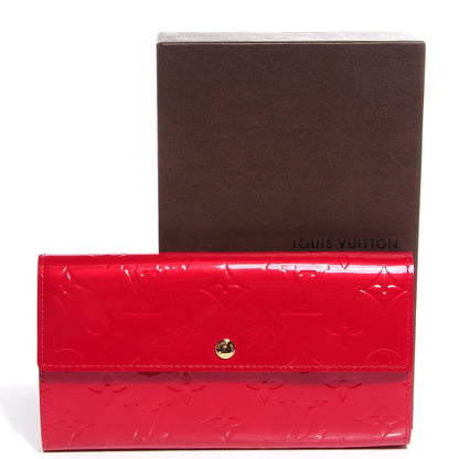 Louis Vuitton Vernis Sarah Wallet Pomme D'Amour 5 of 8