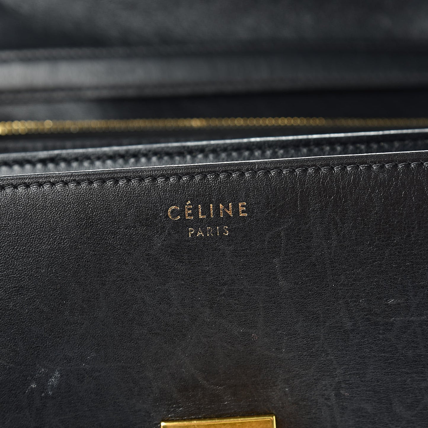 Box Calfskin Medium Classic Box Flap Bag Black