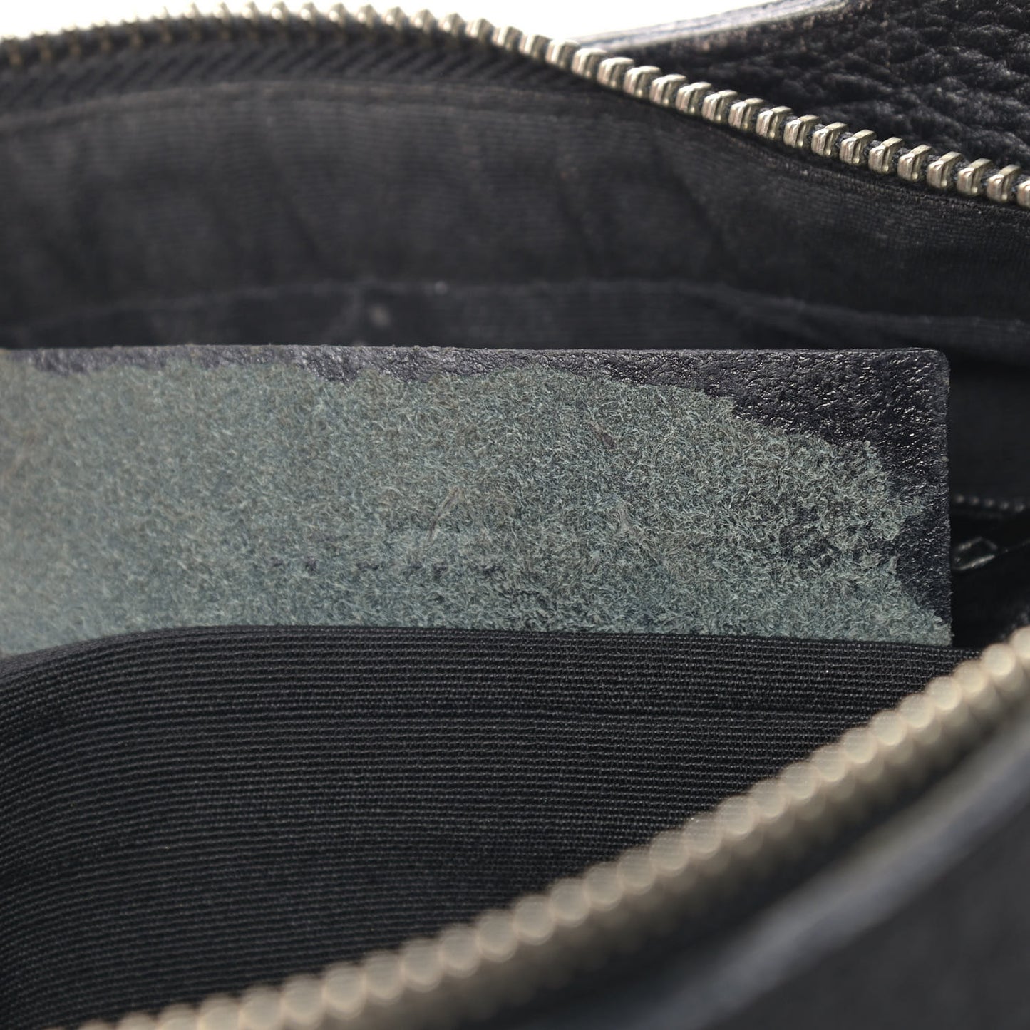 Pebbled Caribou Classic Hardware First Black