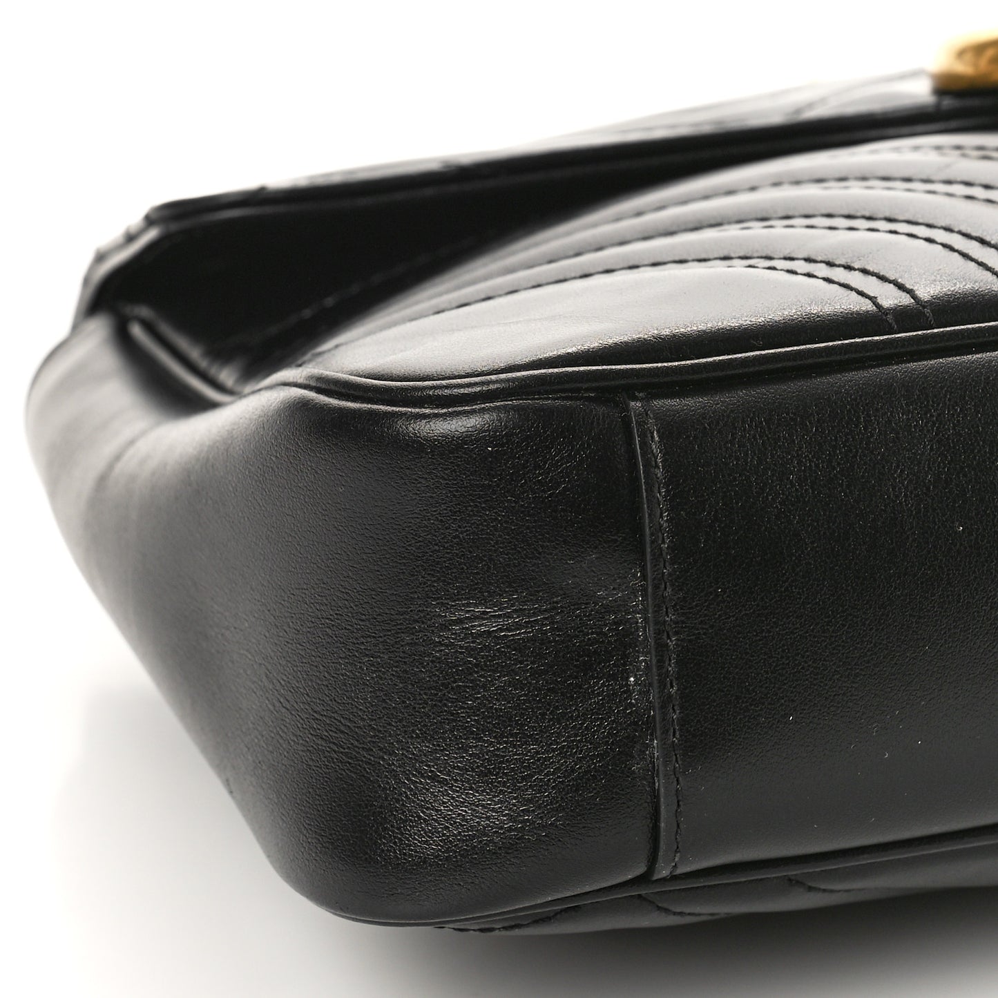 Calfskin Matelasse Medium GG Marmont Shoulder Bag Black