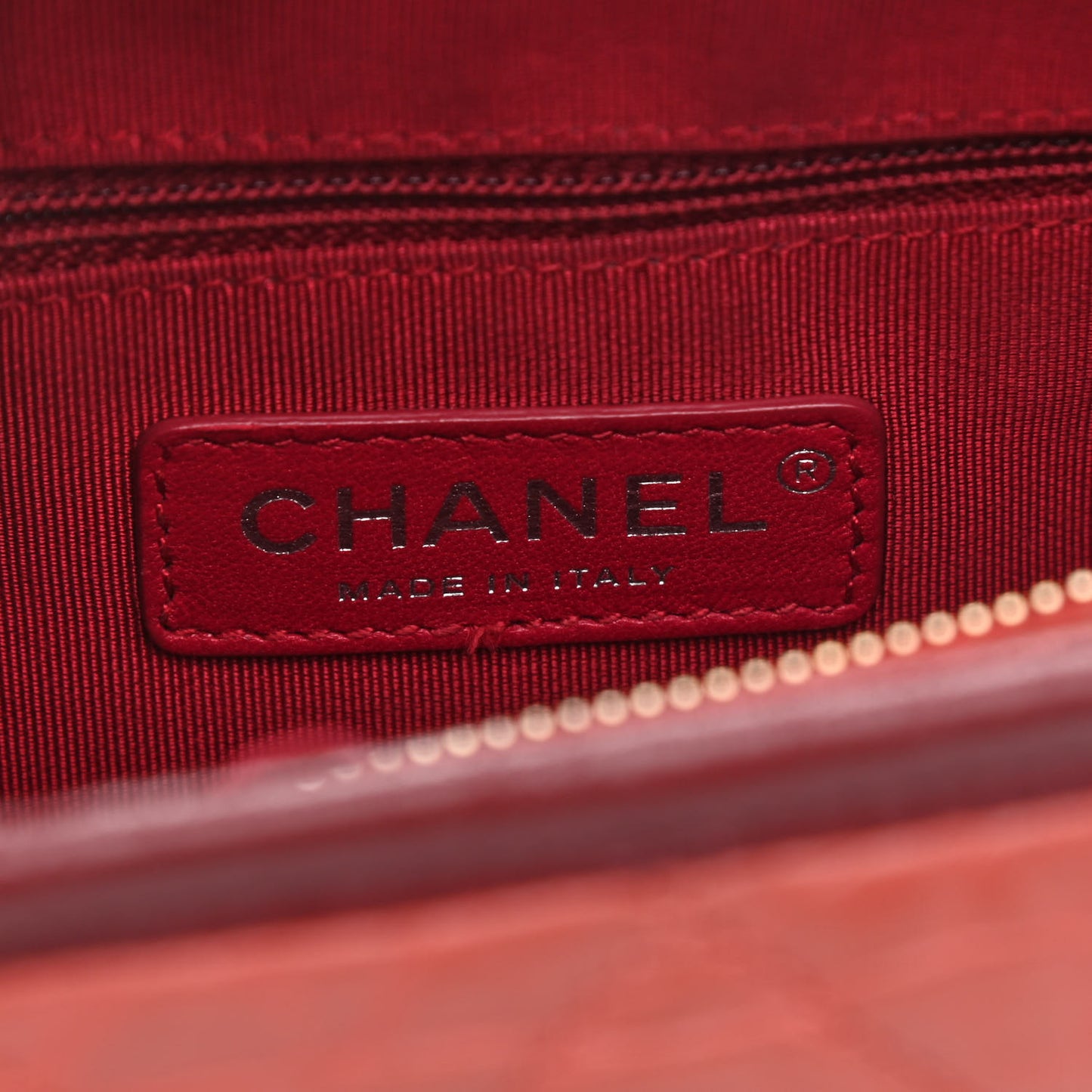 Aged Calfskin Quilted Small Gabrielle Hobo Red