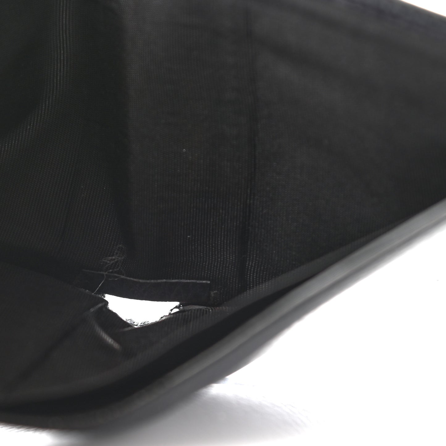 Pebbled Calfskin Bi-Fold Wallet Black