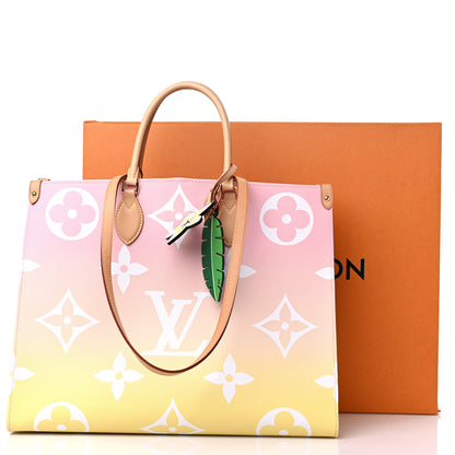 Louis Vuitton Monogram Giant By The Pool Onthego GM Light Pink 14 of 14