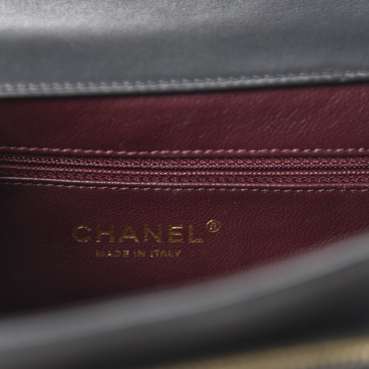 Caviar Quilted Mini Business Affinity Flap Black