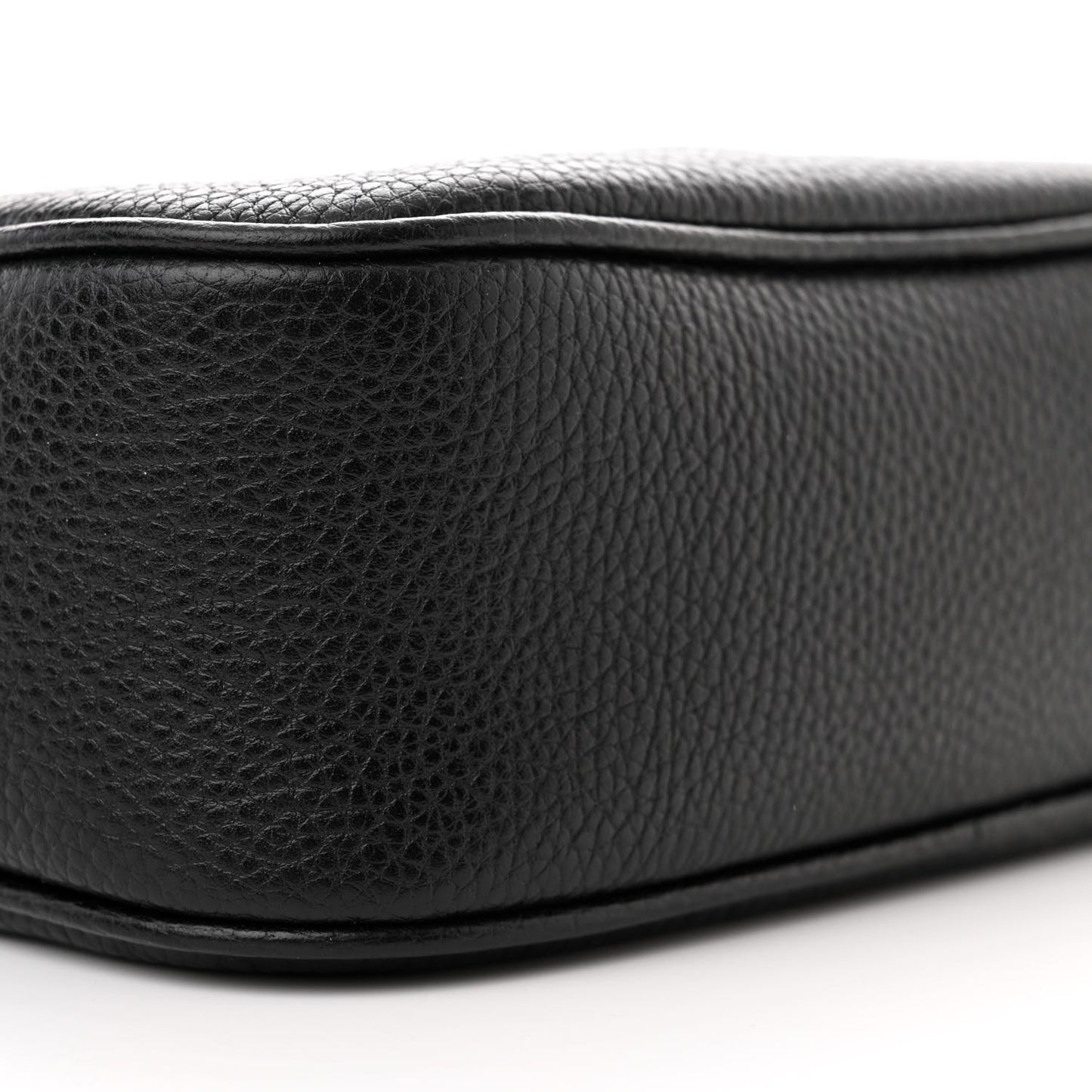 Pebbled Calfskin Small Soho Disco Bag Black