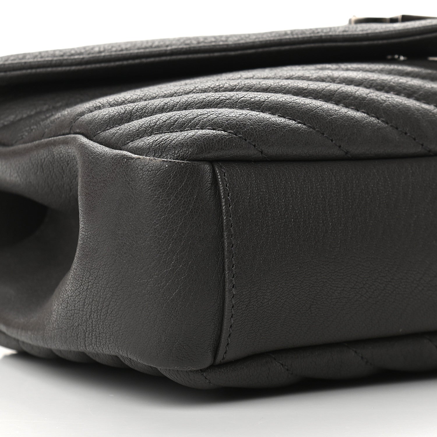 Saint Laurent Sheepskin Matelasse Chevron Monogram Medium College Bag Asphalt 7 of 8