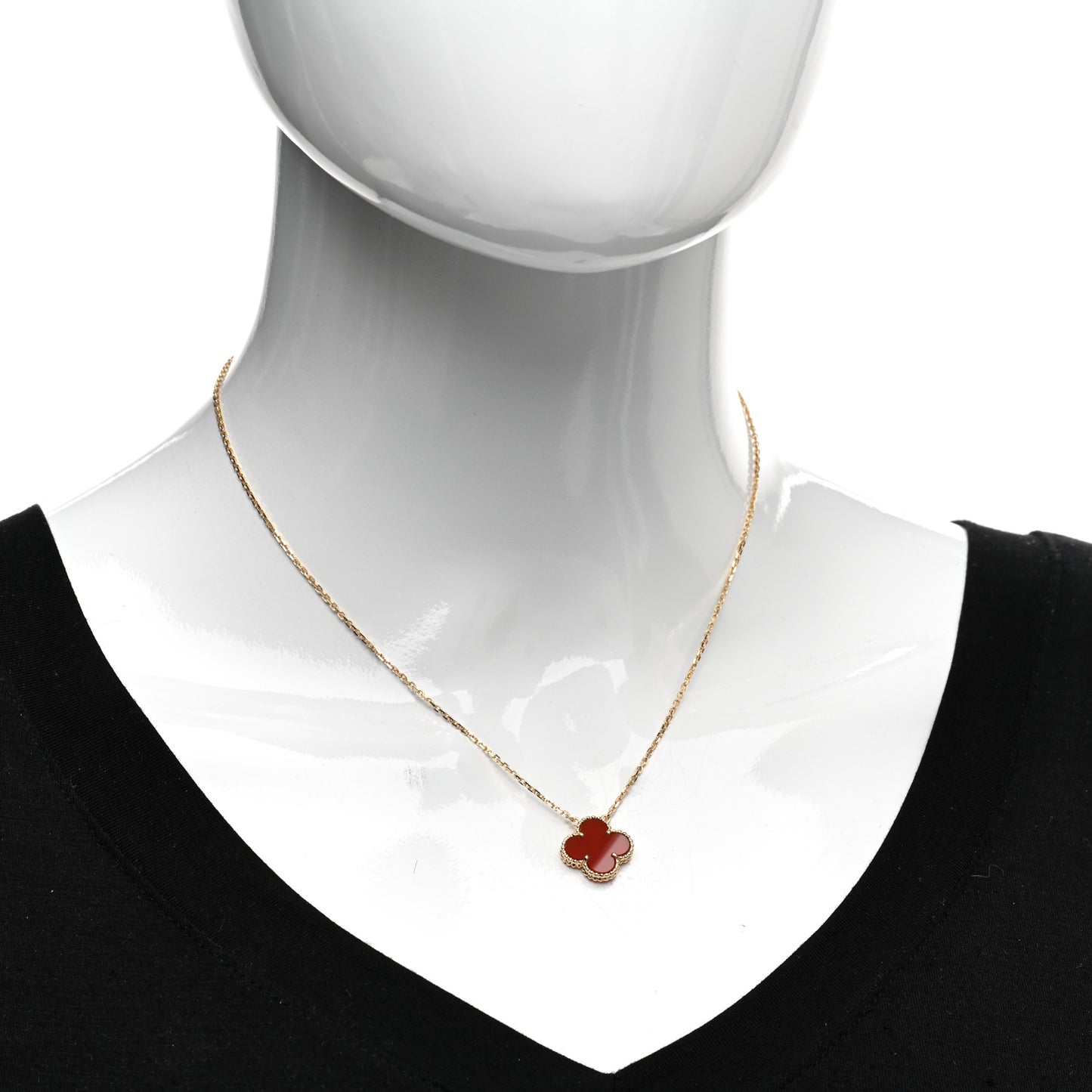 18K Yellow Gold Carnelian Vintage Alhambra Pendant Necklace