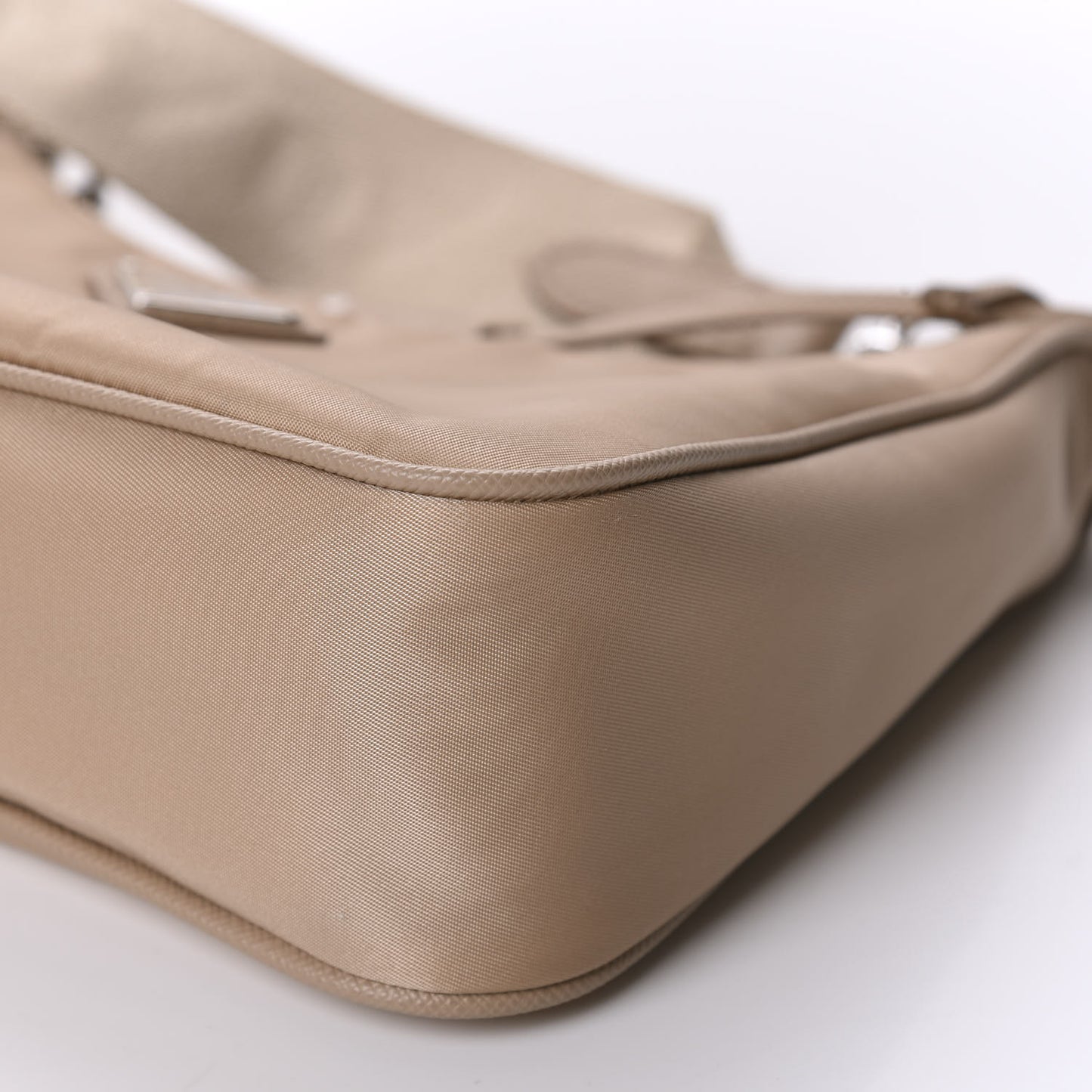 Nylon Re-Edition 2005 Shoulder Bag Cammeo
