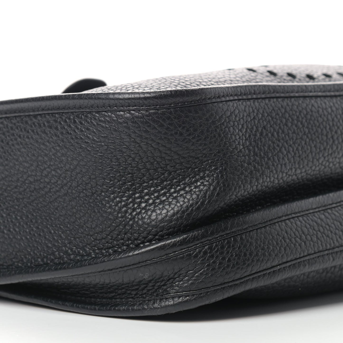 Taurillon Clemence Evelyne III PM Black