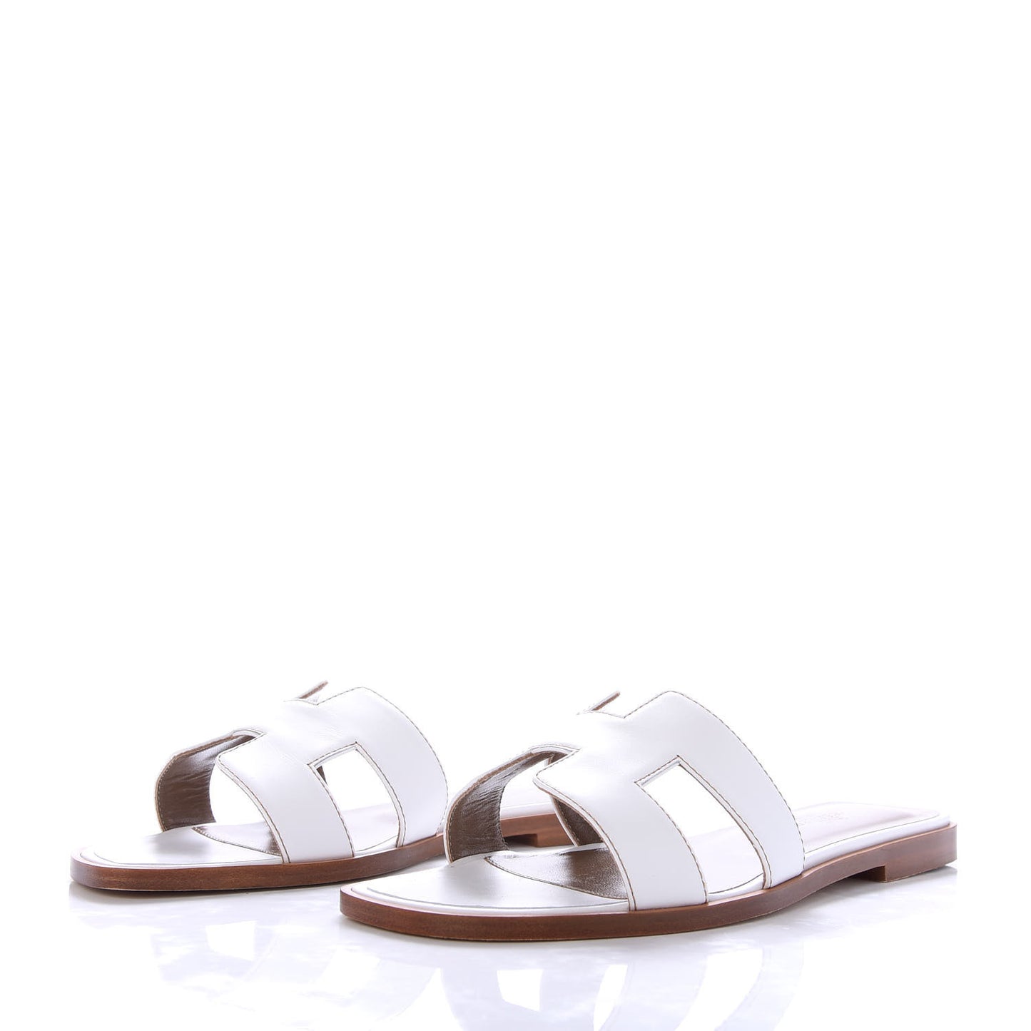 Box Calfskin Oran Sandals 37 White