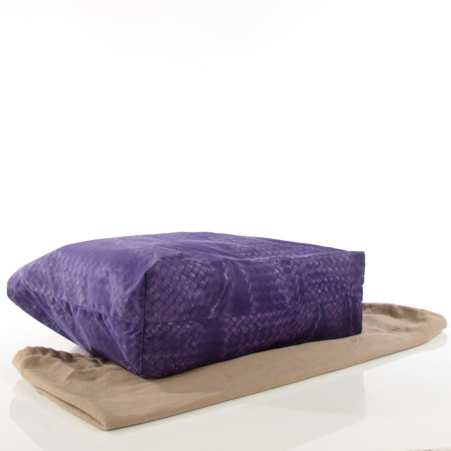 Bottega Veneta Nylon Intrecciolusion Maxi Tote Plum 4 of 8
