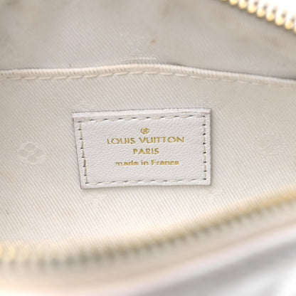 Louis Vuitton Calfskin Bubblegram Papillon BB Snow White 6 of 13