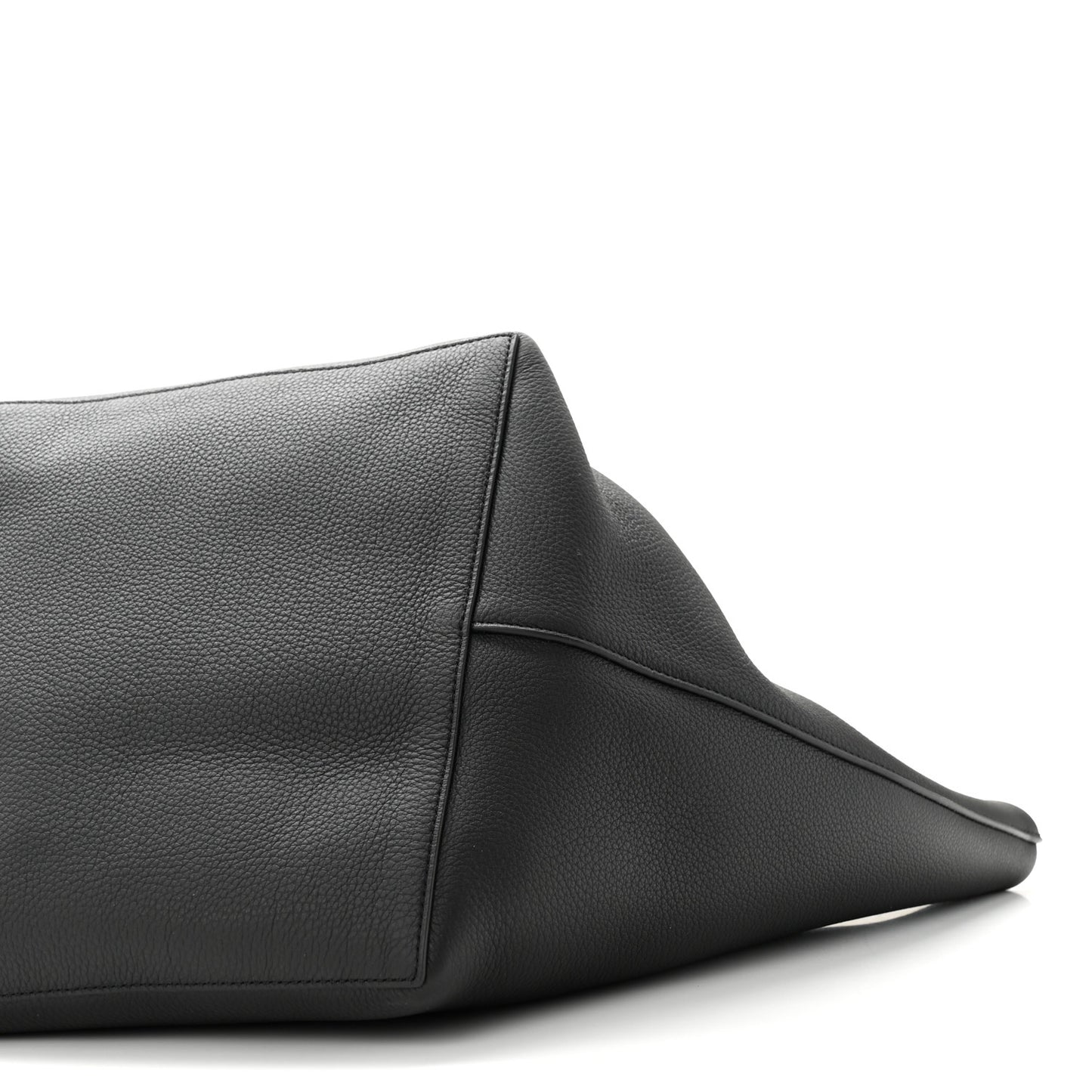 Grained Calfskin Park Tote Three Black