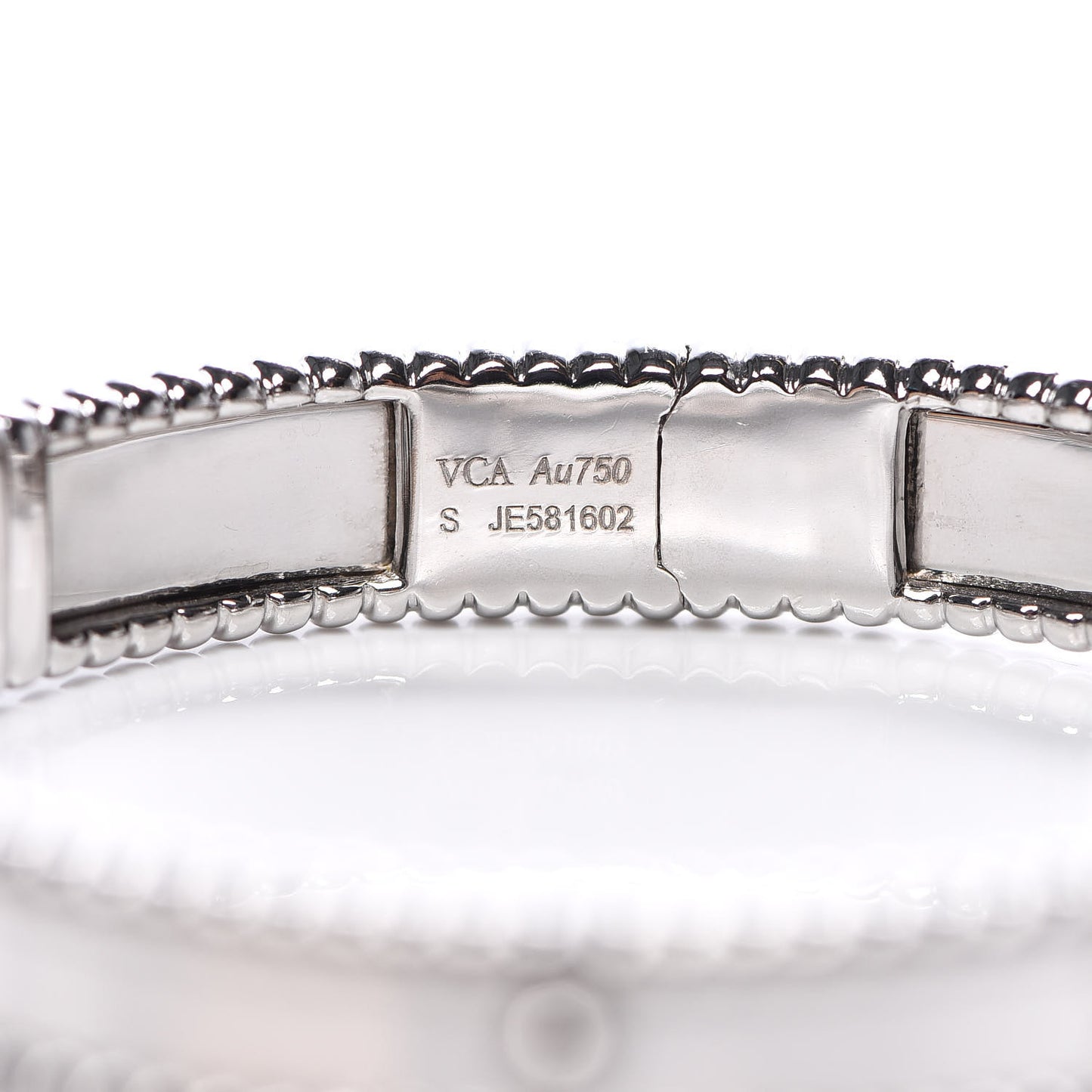 18K White Gold Perlee Signature Bangle Bracelet S