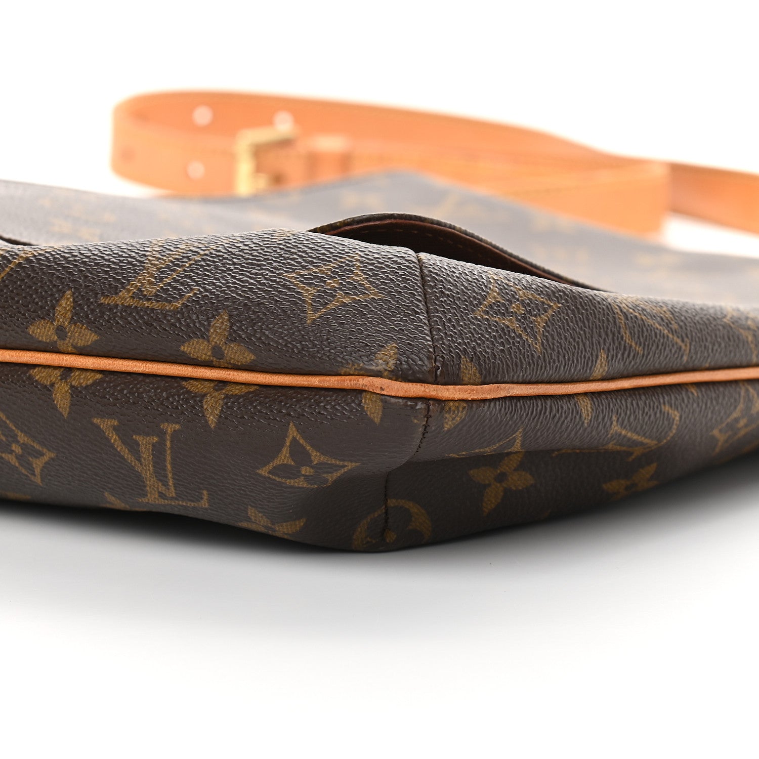 Louis Vuitton Monogram Musette GM 10 of 10