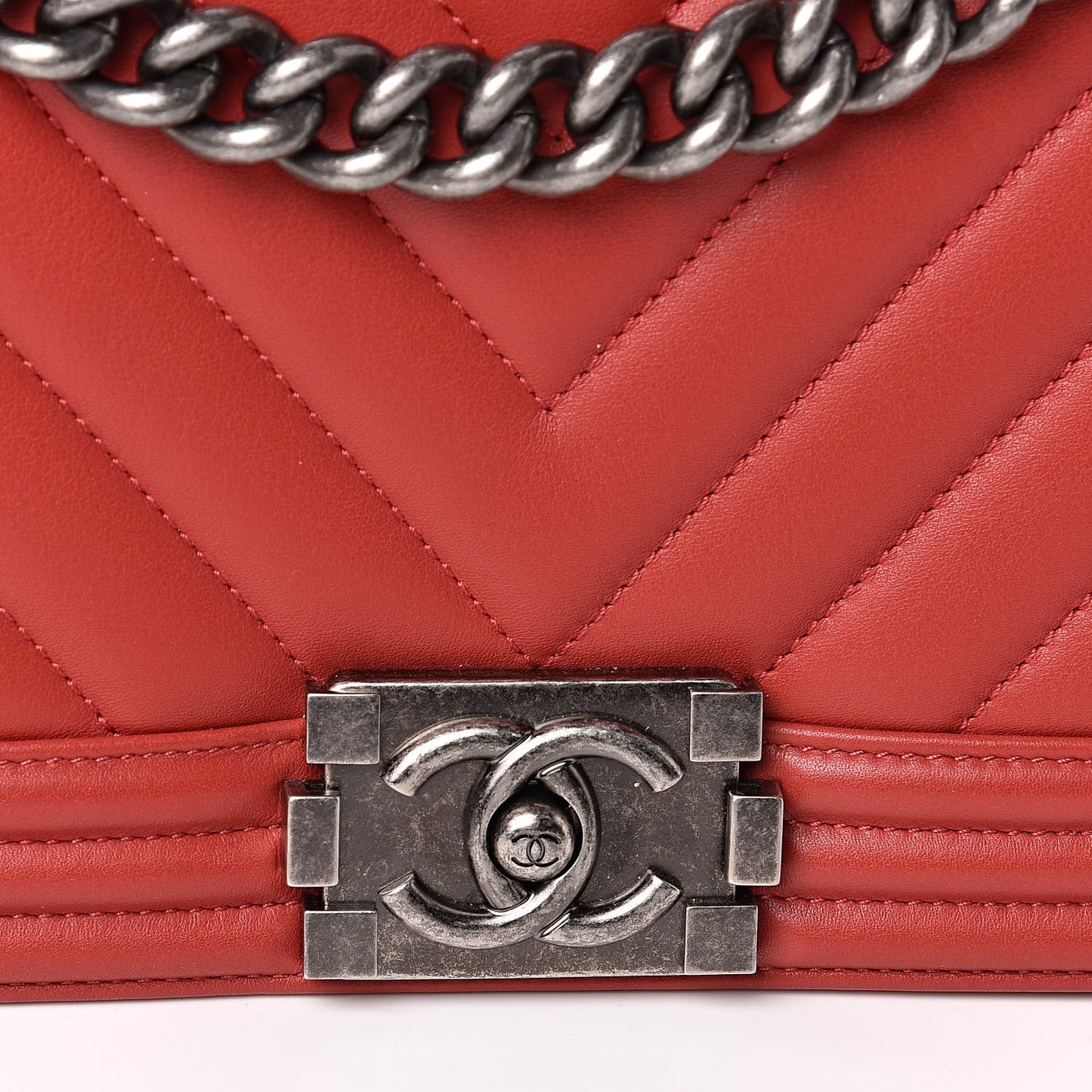 Calfskin Chevron Quilted Medium Boy Flap Red