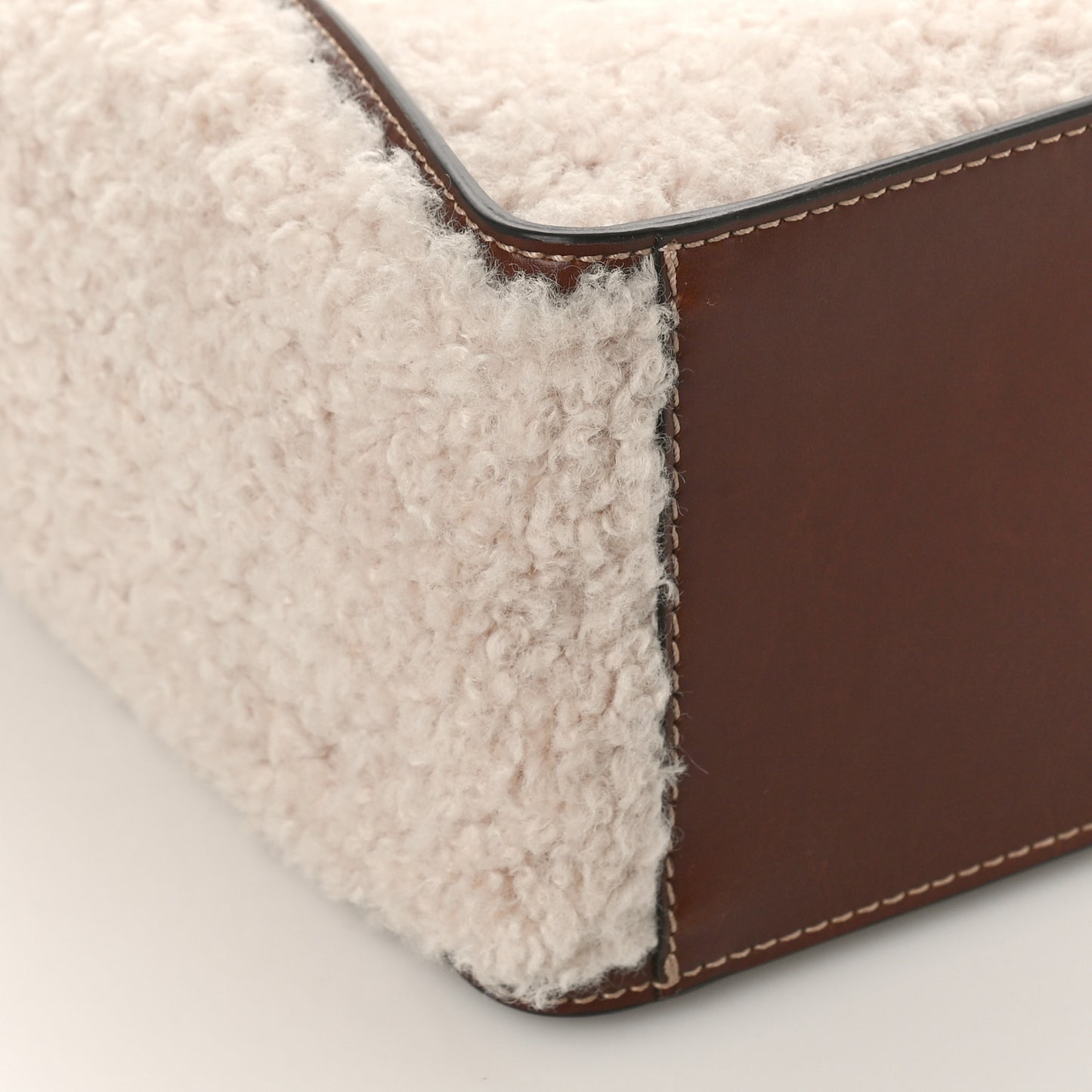 Mat Eco Alter Nappa Alter Shearling Tote Oat
