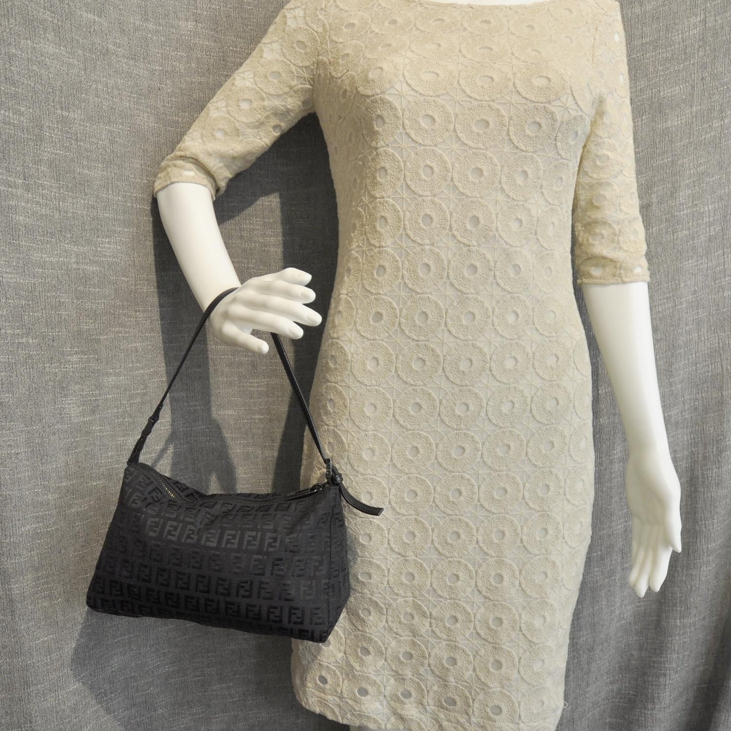 Canvas Zucchino Pochette Black