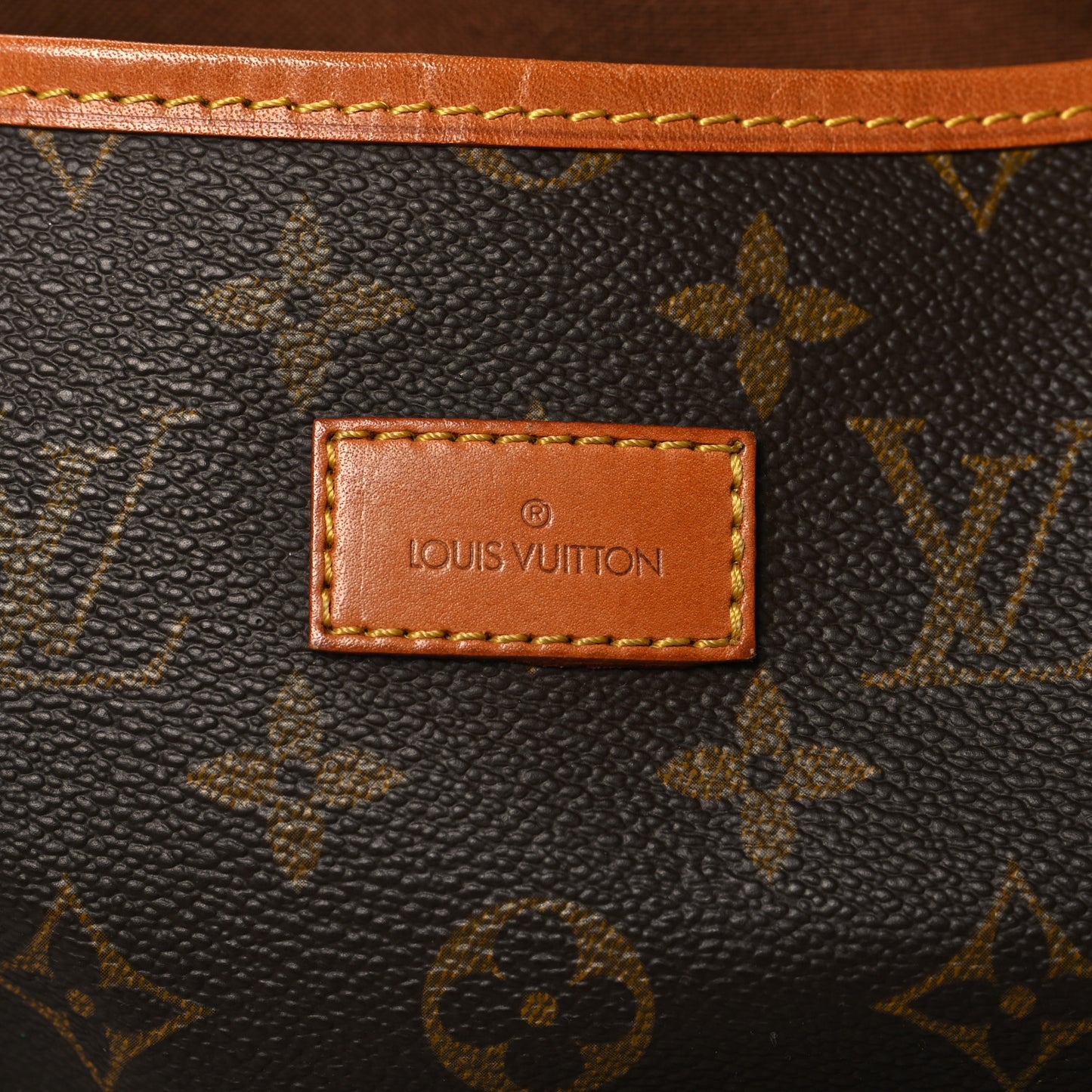 Monogram Saumur 35