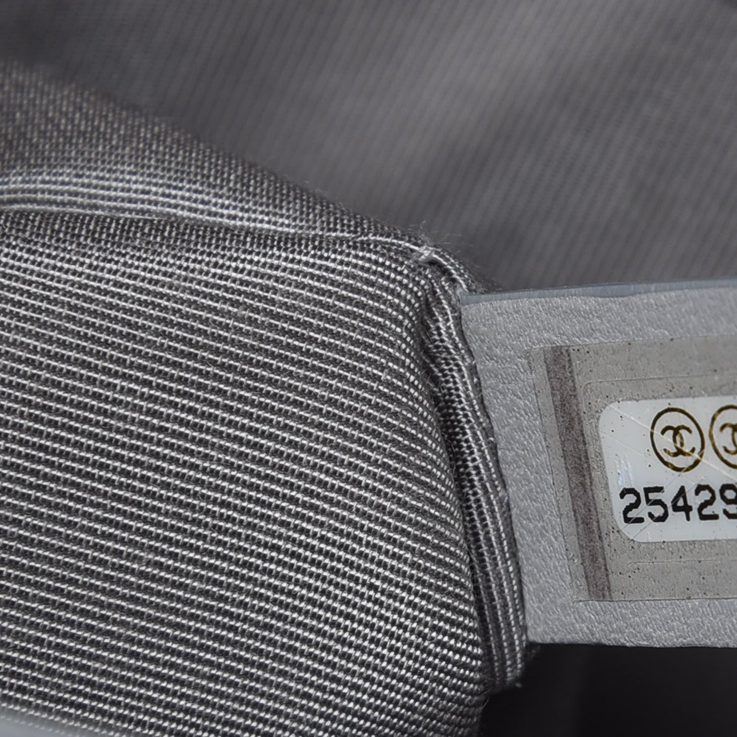 Caviar Quilted Large Urban Companion Flap Grey