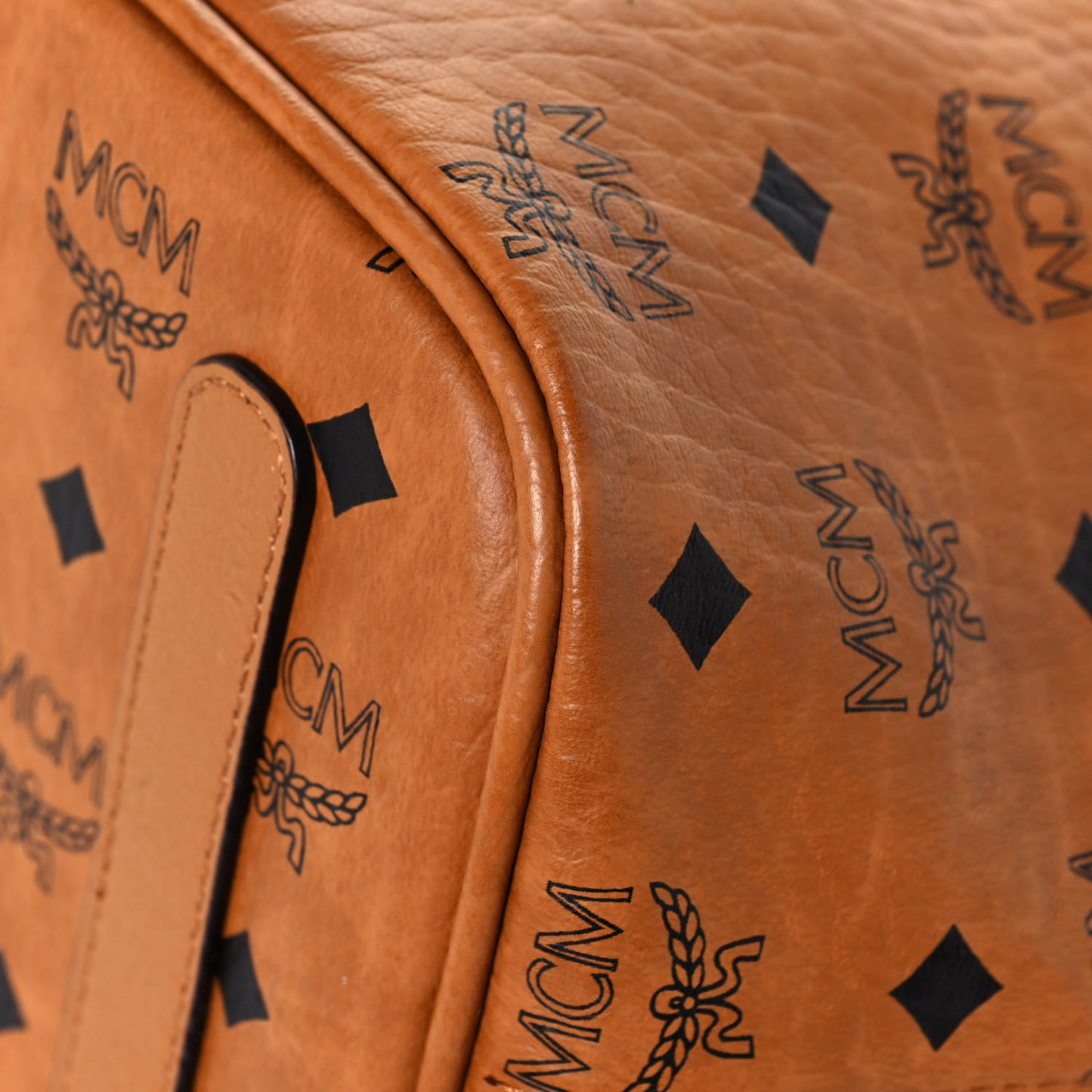 Visetos Medium Liz Reversible Shopper Tote Cognac