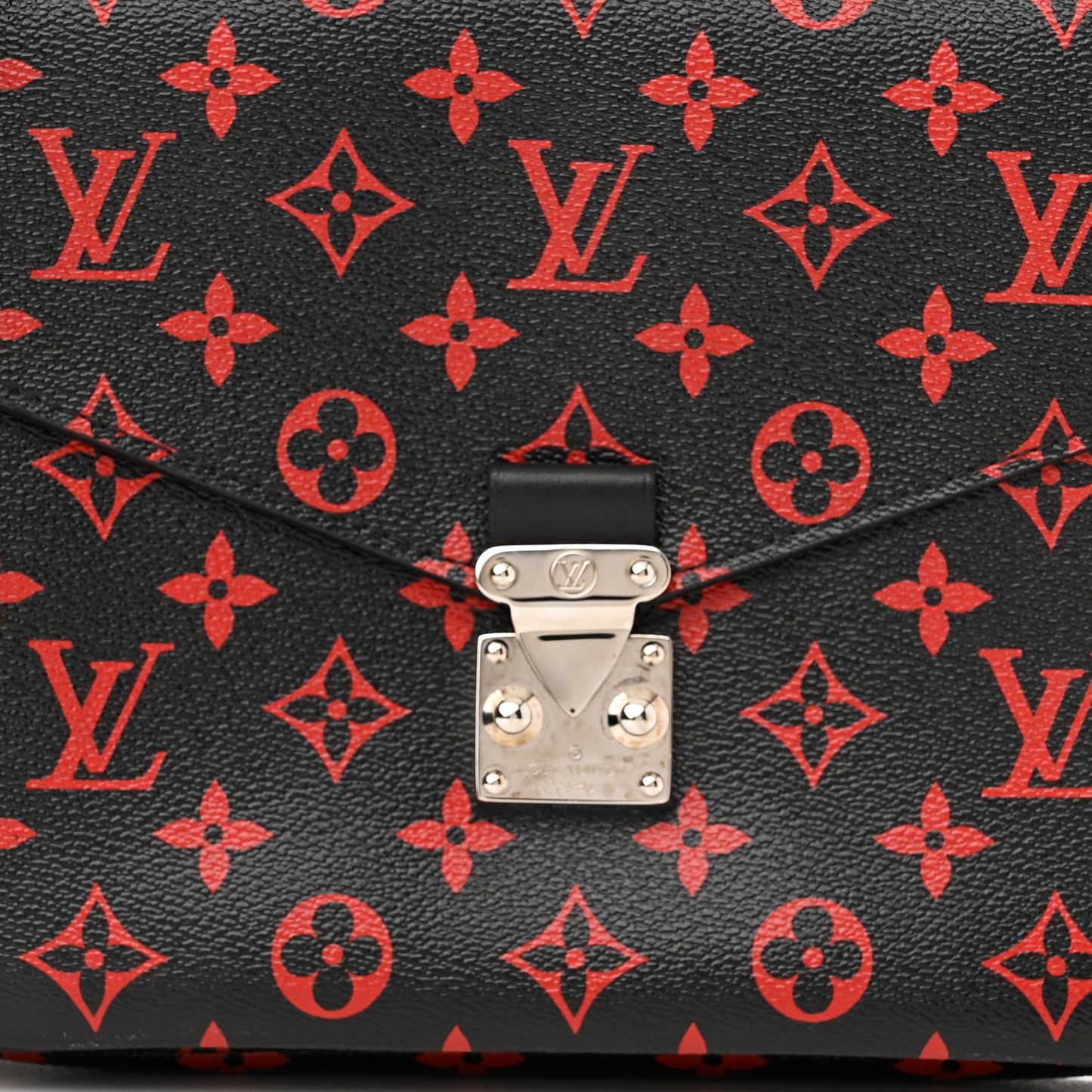 Monogram Infrarouge Pochette Metis