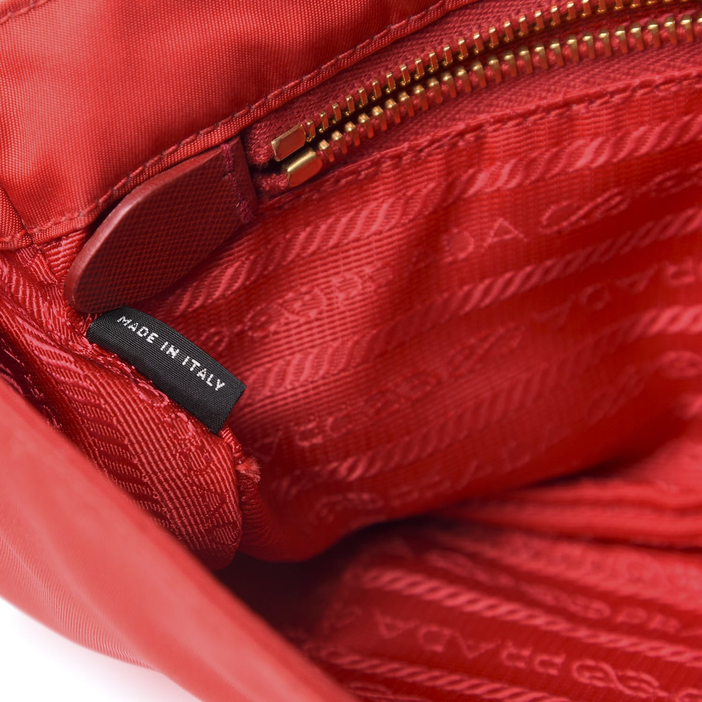 Tessuto Nylon Saffiano Small Messenger Bag Red