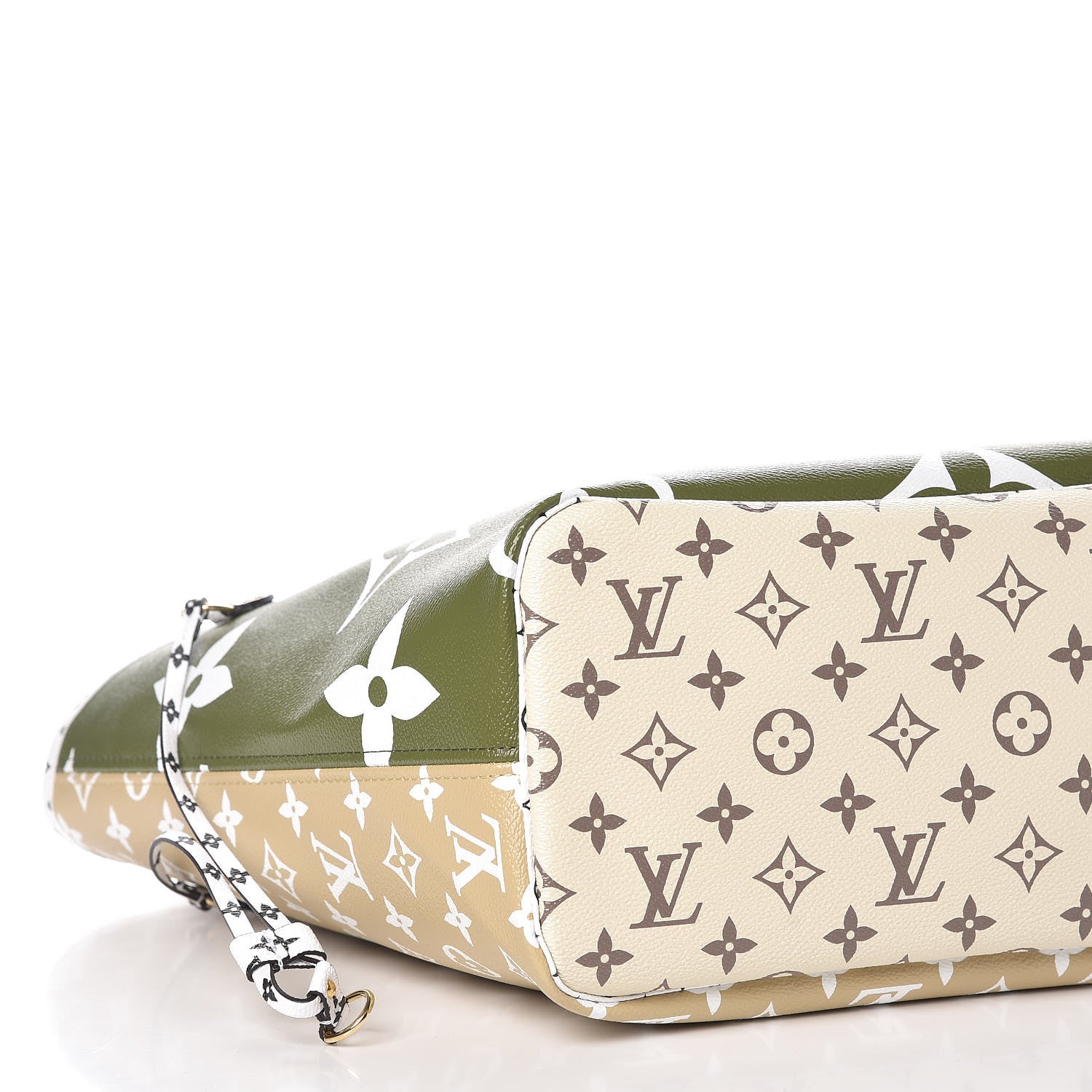 Louis Vuitton Monogram Giant Neverfull MM Kaki 12 of 13