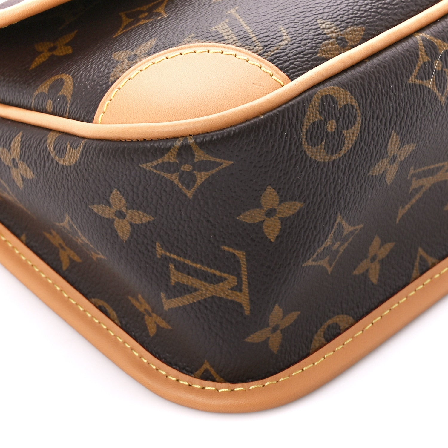 Louis Vuitton Monogram Diane Fuchsia 9 of 10