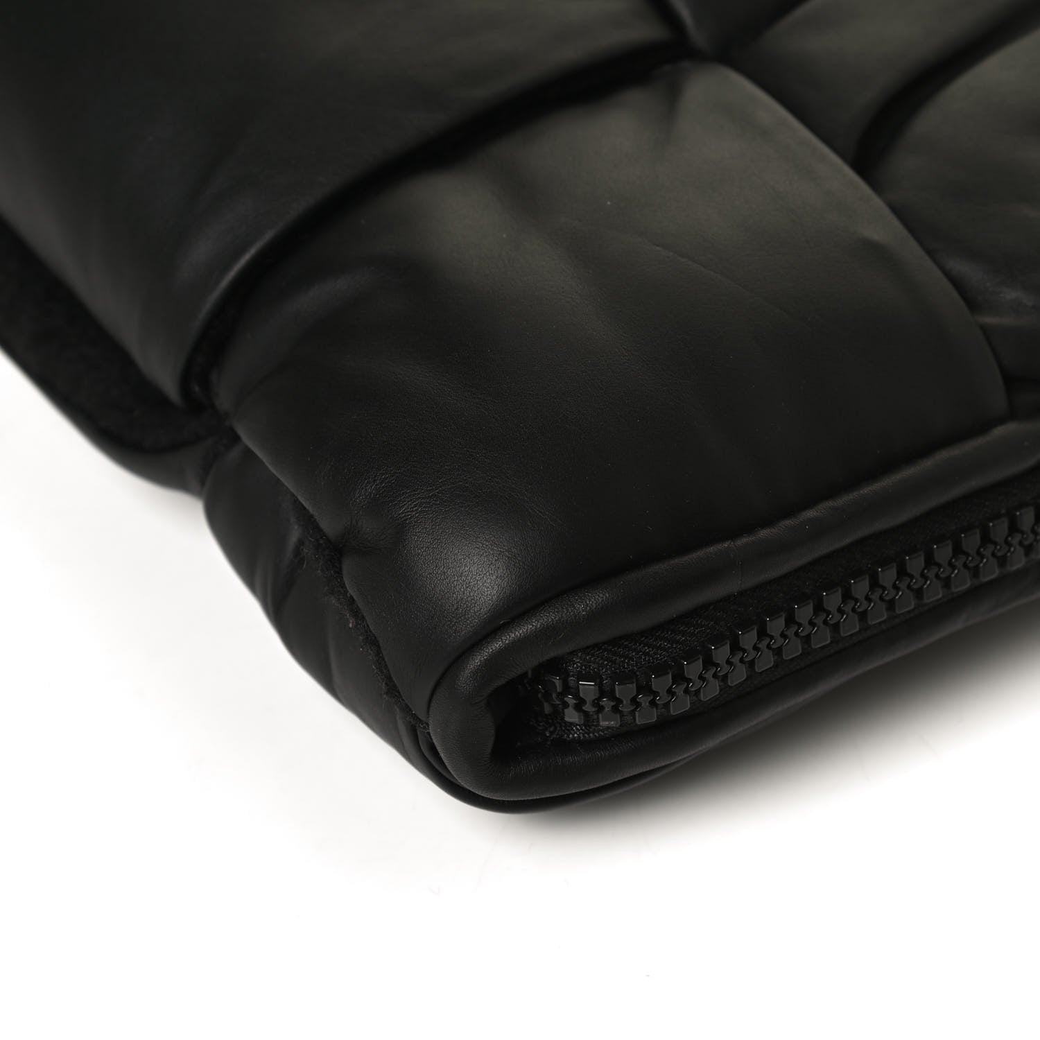 Bottega Veneta Calfskin Maxi Intrecciato Puffy Laptop Pouch Black 9 of 10
