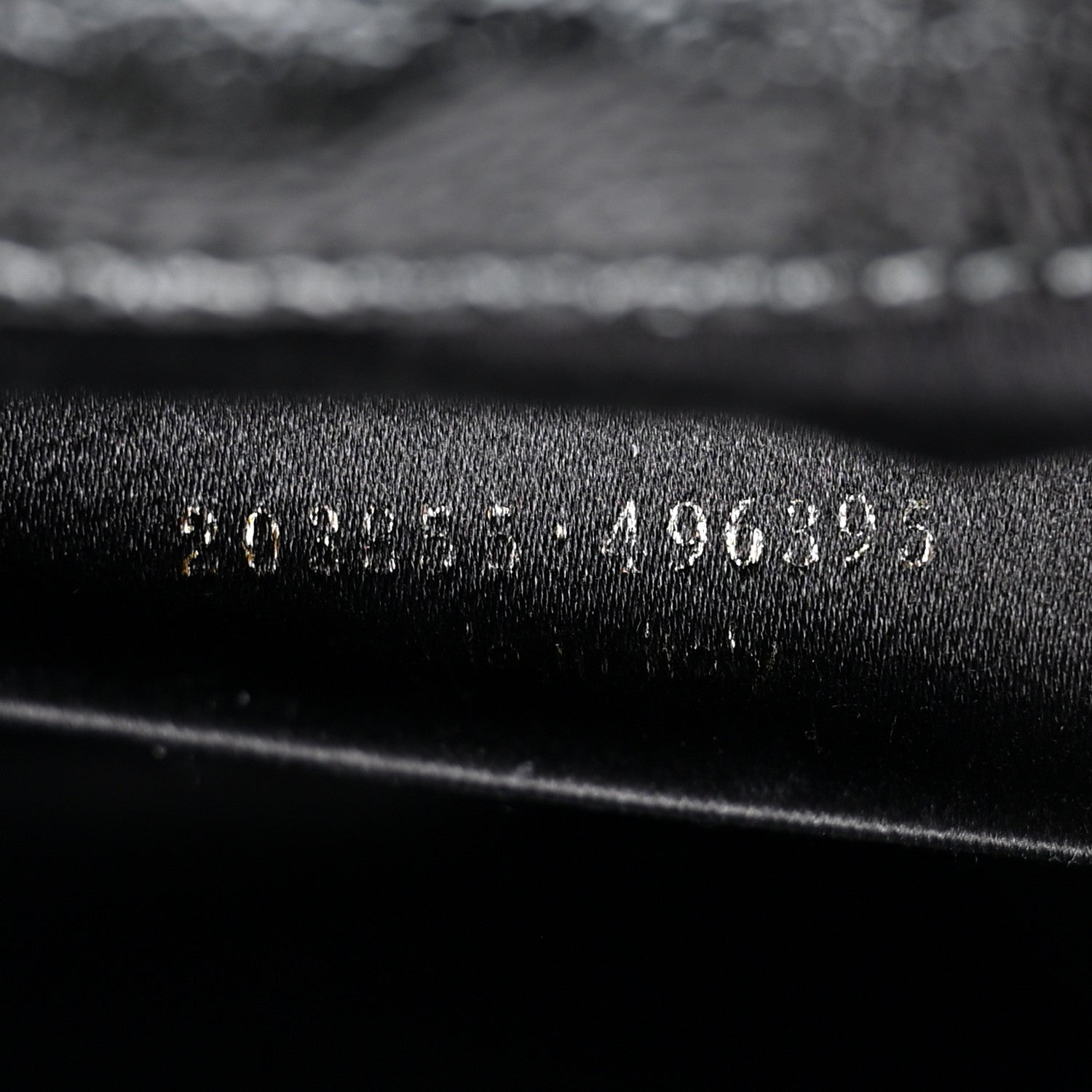 Saint Laurent Textured Patent Monogram Large Belle De Jour Clutch Black 7 of 7