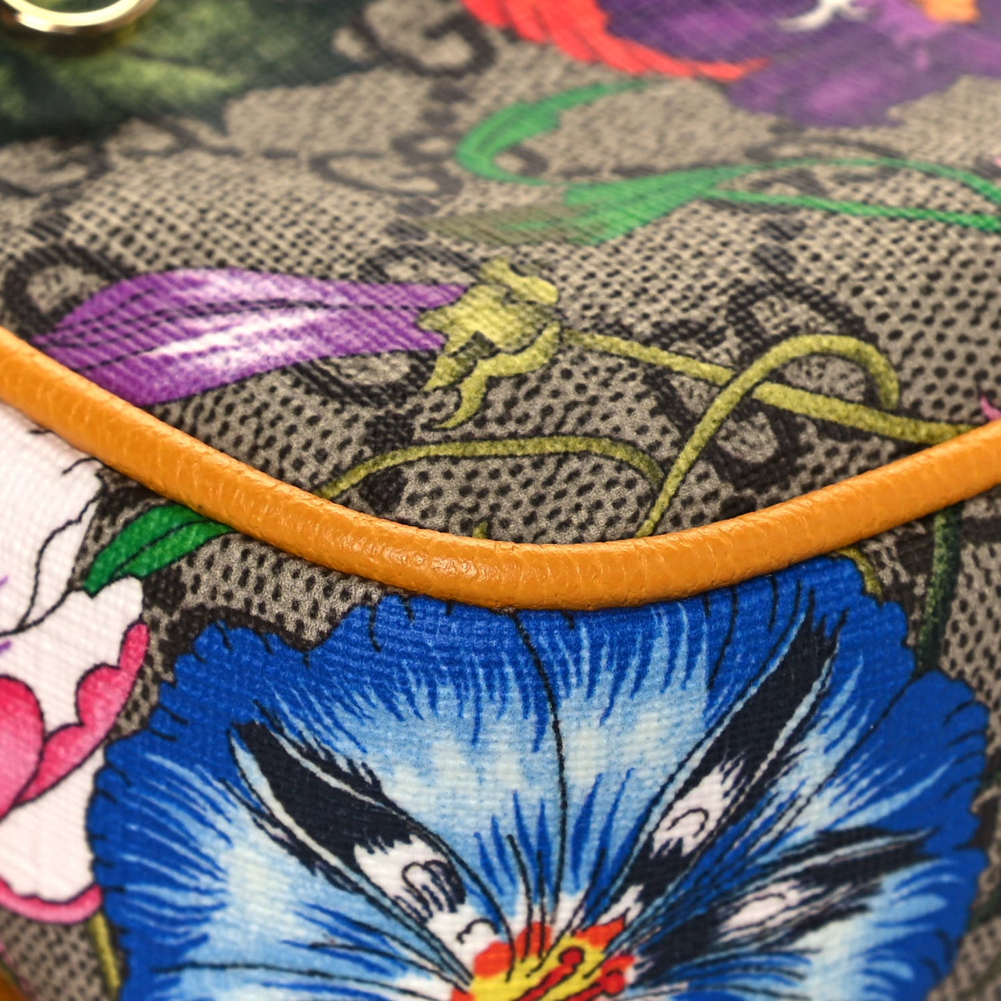 GG Supreme Monogram Flora Medium Ophidia Belt Bag Beige Multicolor Crop