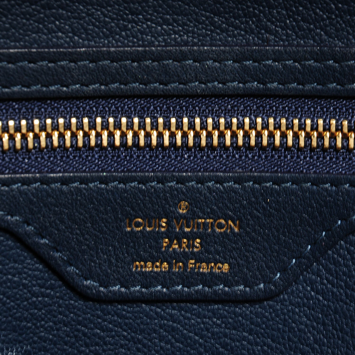 Louis Vuitton Ostrich Python Majestueux Tote MM Blue 6 of 7