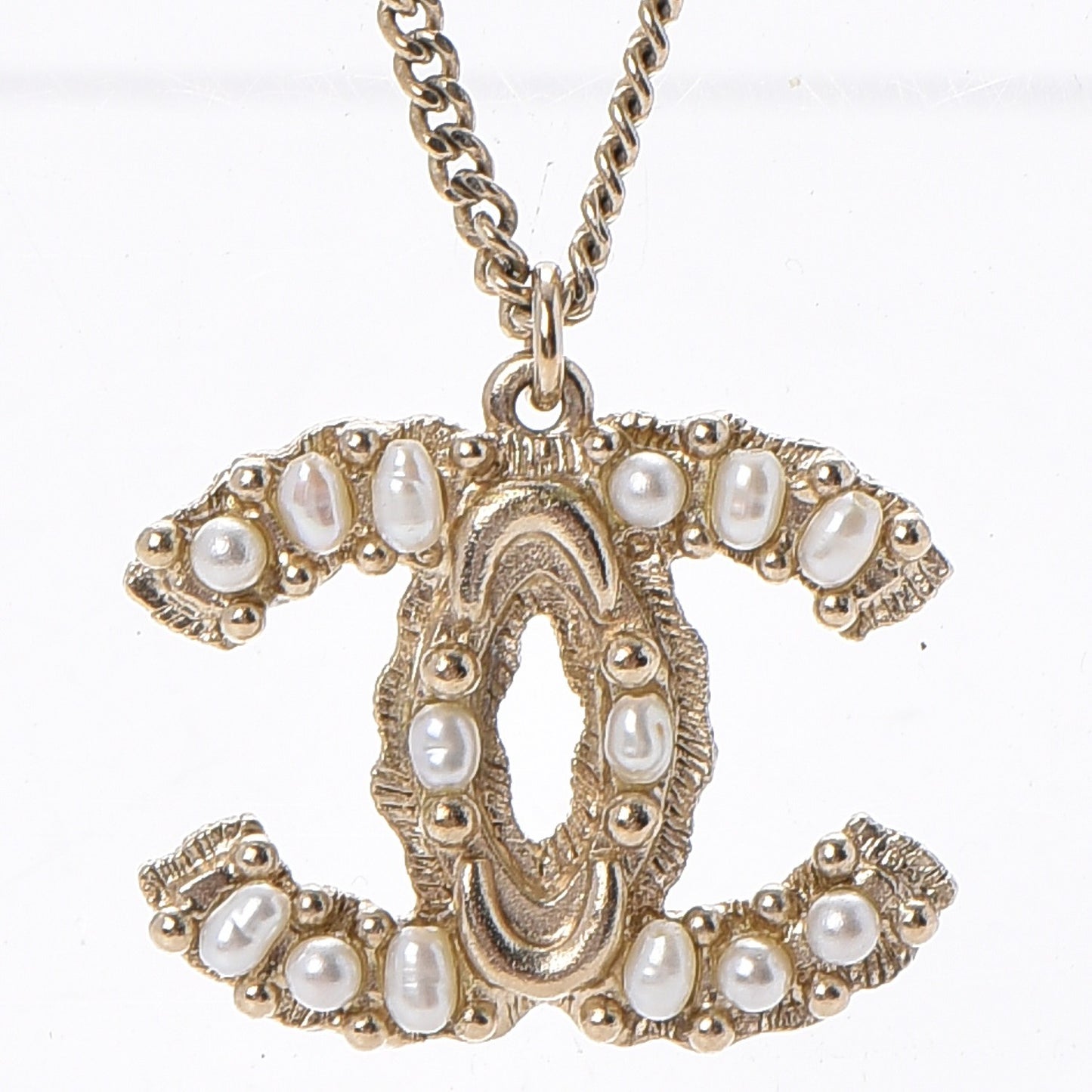 Pearl CC Pendant Necklace Light Gold