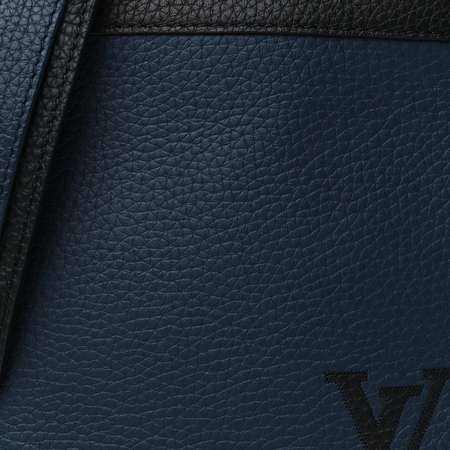 Taurillon Danube Slim PM Navy Black