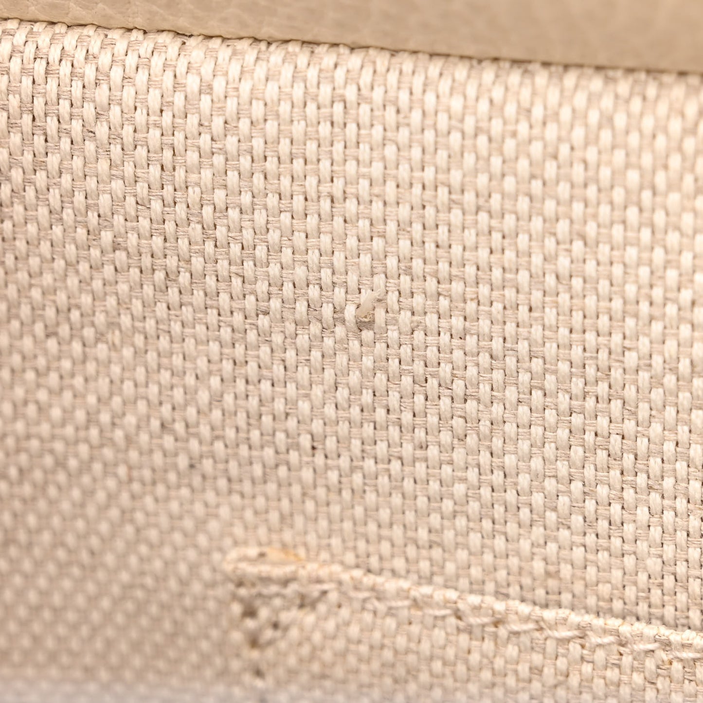 Dollar Calfskin Medium Soho Top Handle Satchel Ivoire