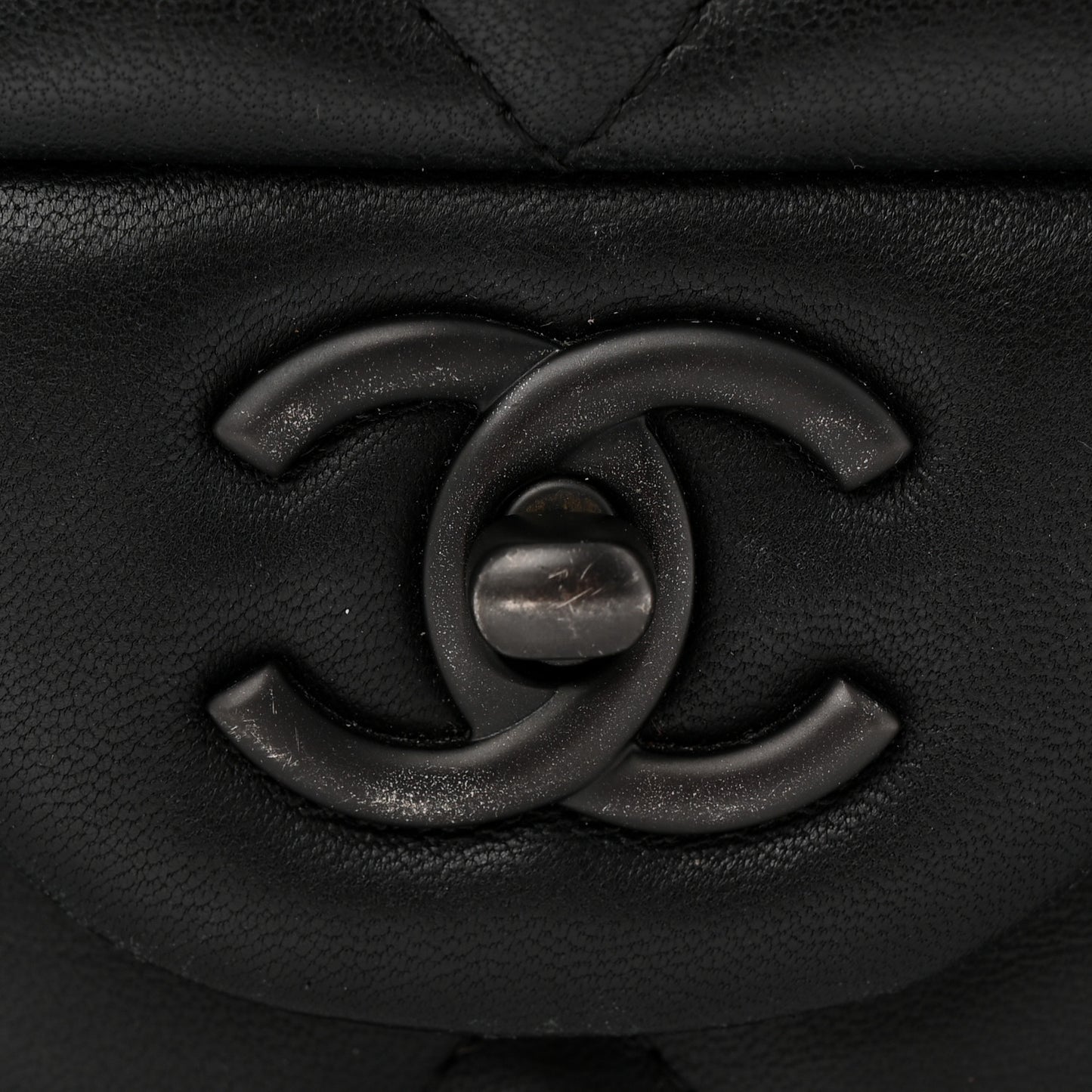 Lambskin Quilted Jumbo Double Flap So Black