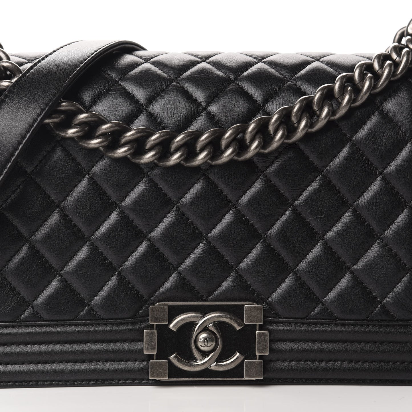 Calfskin Quilted Medium Boy Flap Black