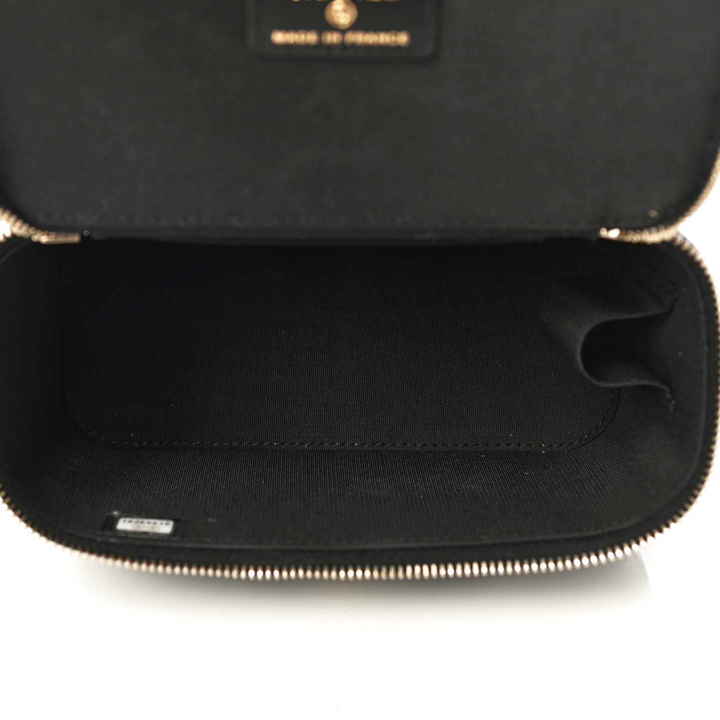 Lambskin Quilted Small Top Handle Vanity Case With Chain Black