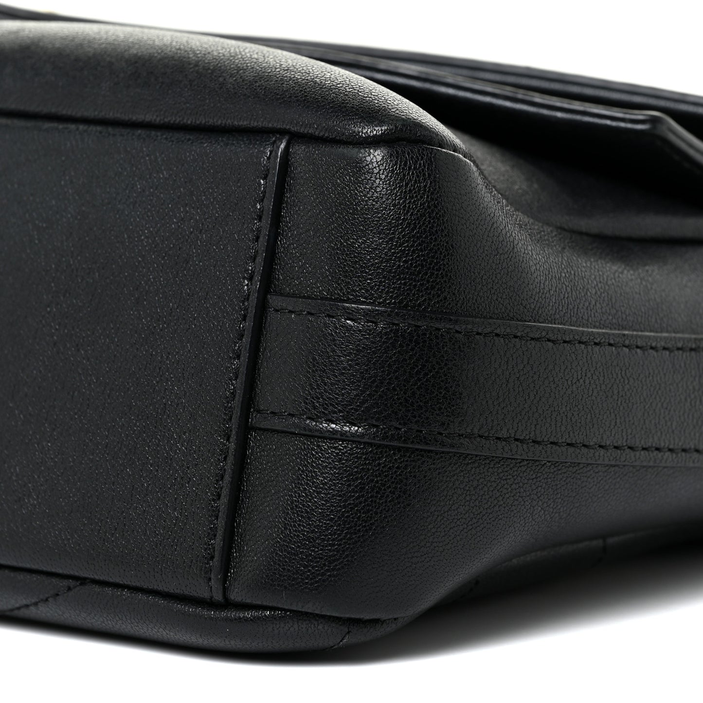 Sheepskin Chevron Quilted Mini Double Chevron Flap Black