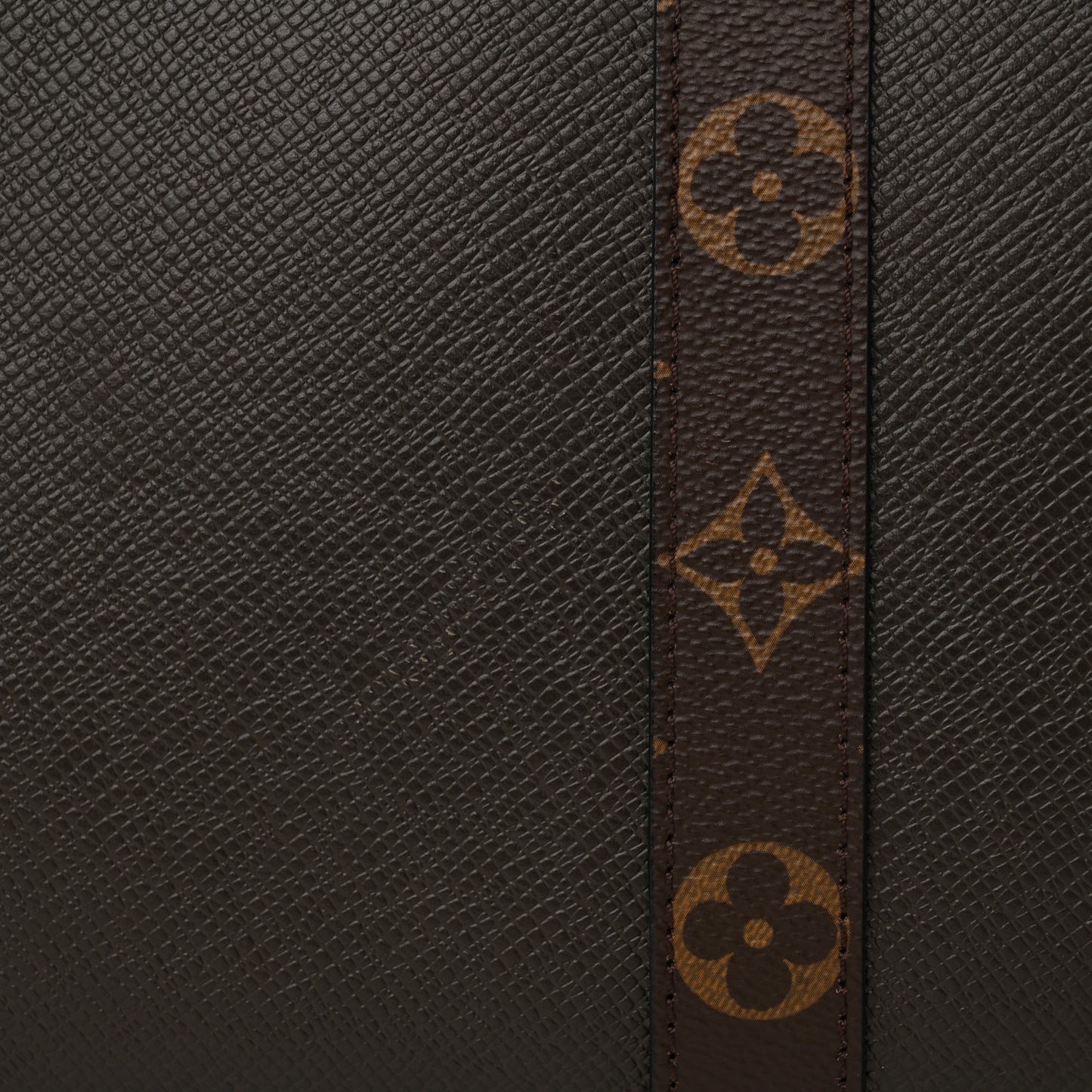 Taiga Monogram Keepall Bandouliere 50 Khaki