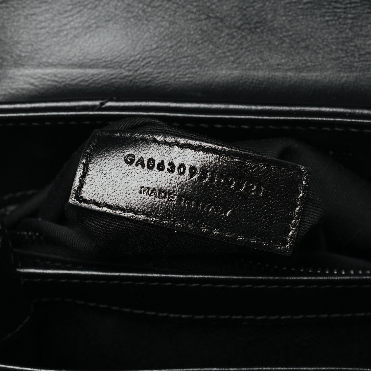Saint Laurent Calfskin Y Quilted Monogram Monochrome Toy Loulou Crossbody Bag Black 7 of 10
