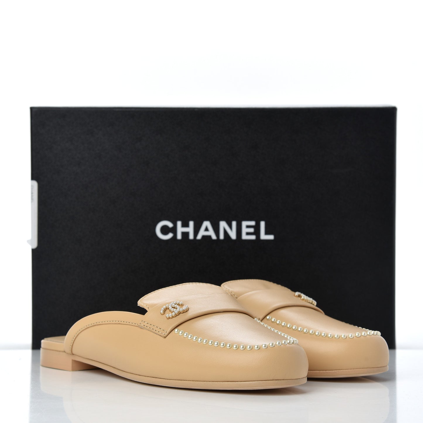 Lambskin Pearl CC Mules 40.5 Beige