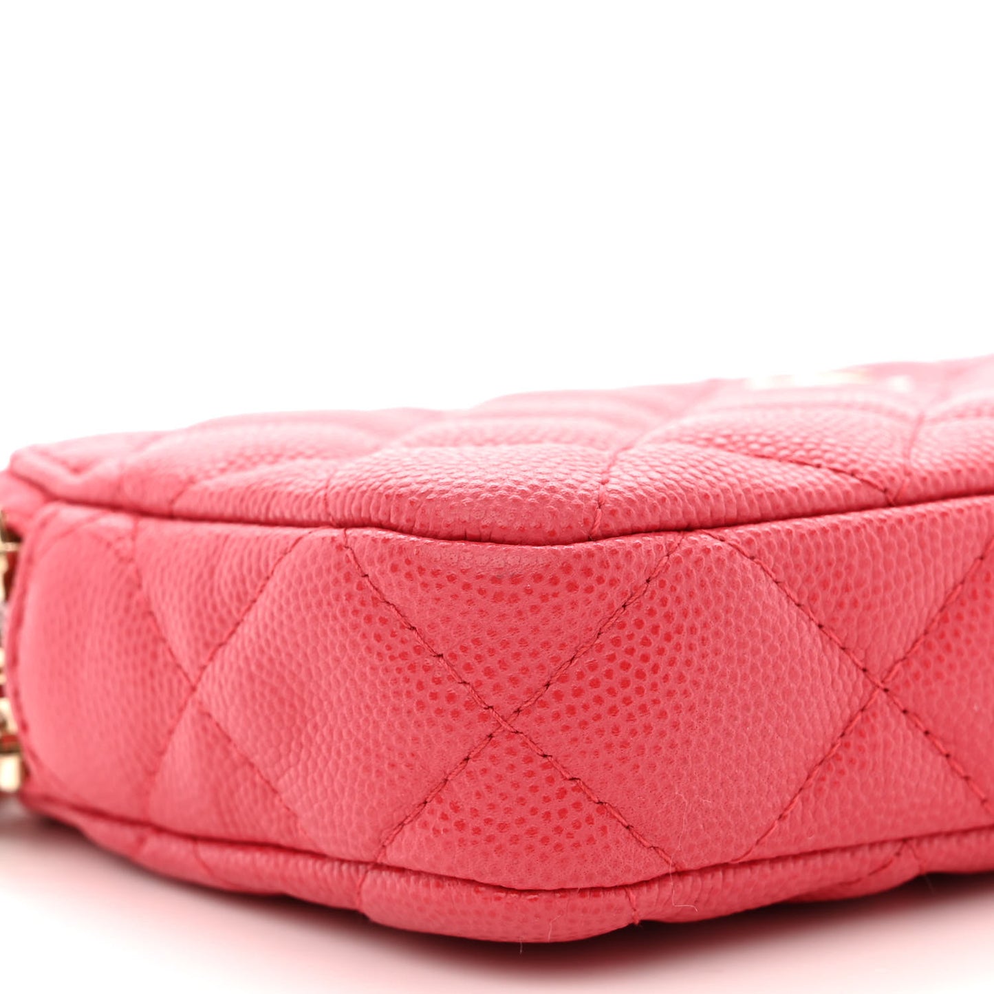 Caviar Quilted Small Clutch With Chain Pink