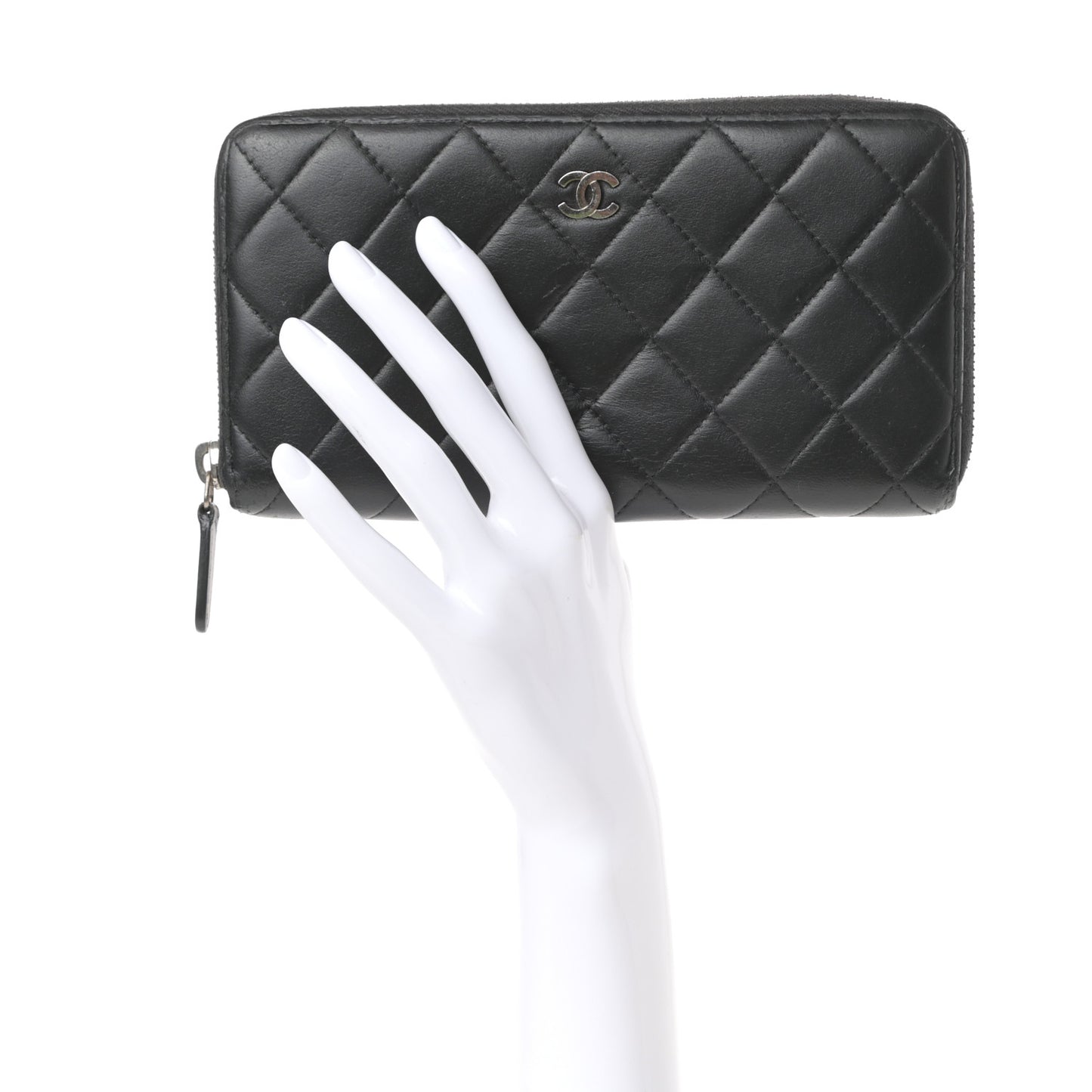 Lambskin Quilted Large Gusset Zip Around Wallet Black