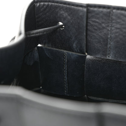Bottega Veneta Nappa Maxi Intrecciato Cassette Bucket Bag Black 10 of 10