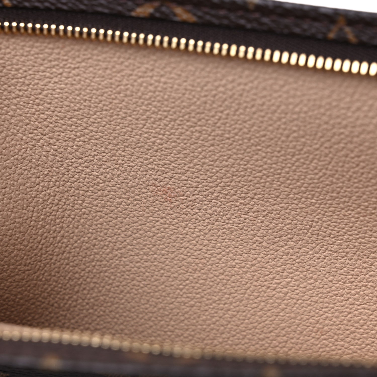Louis Vuitton Monogram Toiletry Pouch 26 10 of 13